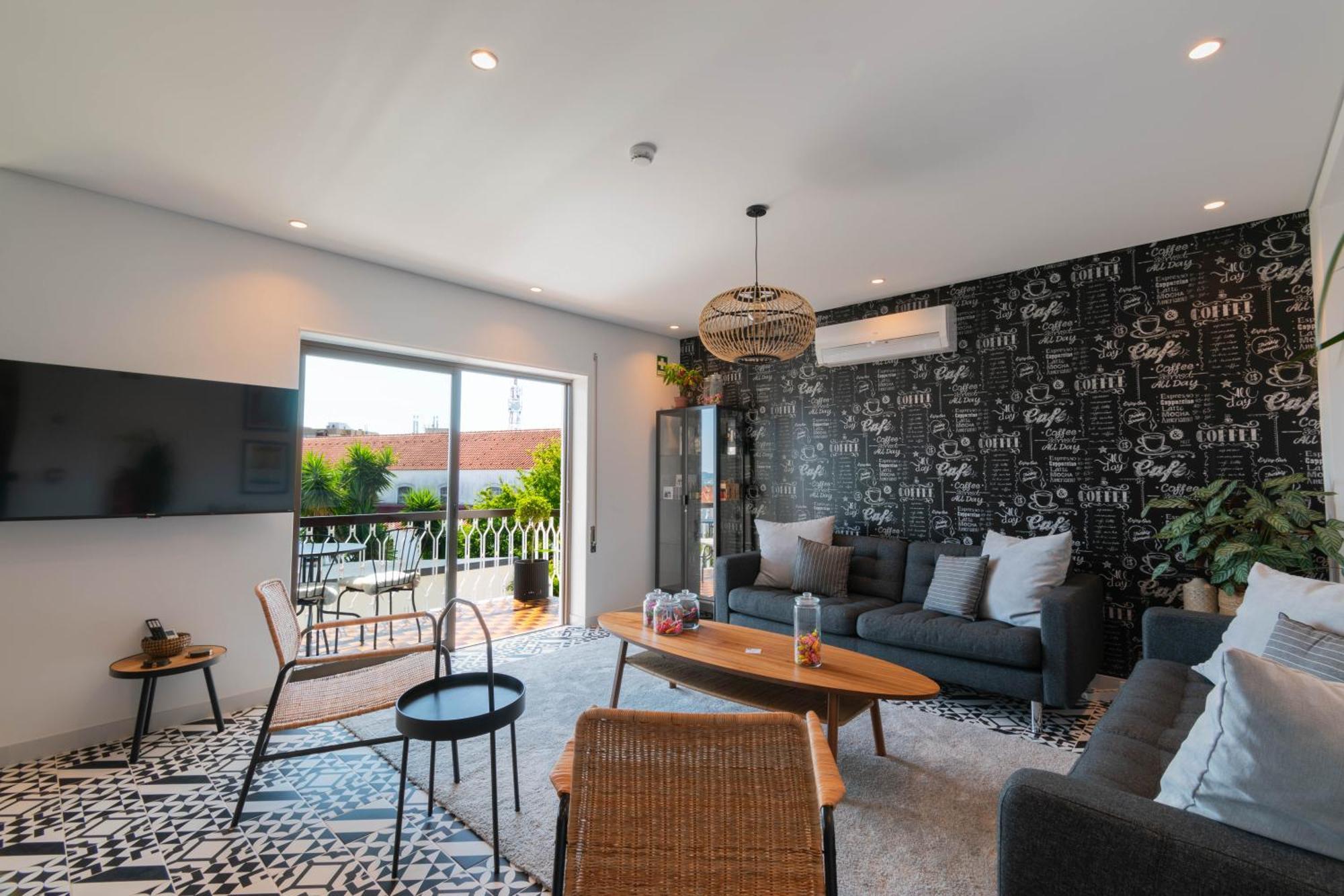 7Min To Uni Se-Velha - Ac - Work Desk - 300Mbs Wifi - Suite 4 Coimbra Exterior foto